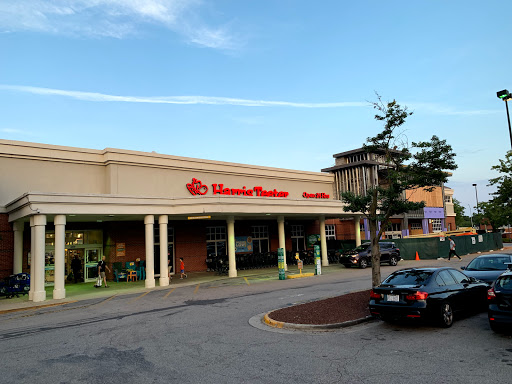 Grocery Store «Harris Teeter», reviews and photos, 500 Oberlin Rd, Raleigh, NC 27605, USA