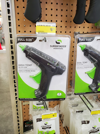 Tool Store «Northern Tool + Equipment», reviews and photos, 3906 W Hillsborough Ave, Tampa, FL 33614, USA