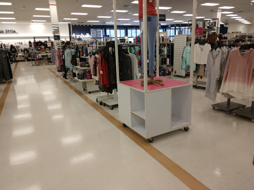 Department Store «Marshalls», reviews and photos, 460 E Waterfront Dr, Homestead, PA 15120, USA