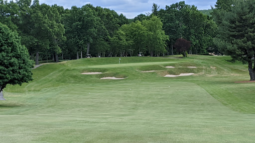 Country Club «Pleasant Valley Country Club», reviews and photos, 95 Armsby Rd, Sutton, MA 01590, USA