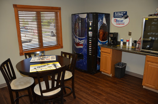 Auto Repair Shop «Grewals Automotive», reviews and photos, 5210 Commerce Cir, Indianapolis, IN 46237, USA