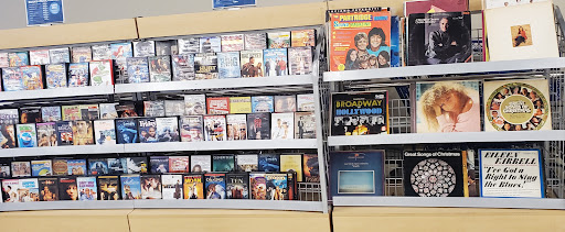 Thrift Store «Lakewood Goodwill», reviews and photos, 6002 Mt Tacoma Dr SW, Tacoma, WA 98499, USA