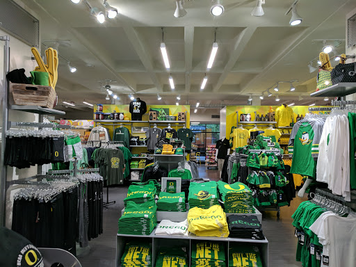 Book Store «The Duck Store - Campus», reviews and photos, 895 E 13th Ave, Eugene, OR 97401, USA