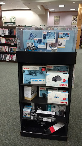 Book Store «Barnes & Noble», reviews and photos, 760 SE Maynard Rd, Cary, NC 27511, USA
