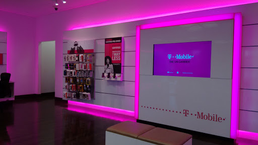 Cell Phone Store «T-Mobile», reviews and photos, 2114 Grant Line Rd, Tracy, CA 95377, USA
