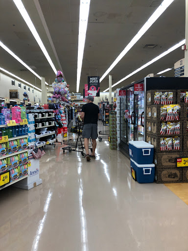 Grocery Store «Jewel-Osco», reviews and photos, 1202 State St, Lemont, IL 60439, USA