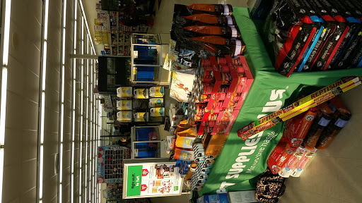 Pet Supply Store «Pet Supplies Plus», reviews and photos, 5555 Youngstown Warren Rd, Niles, OH 44446, USA