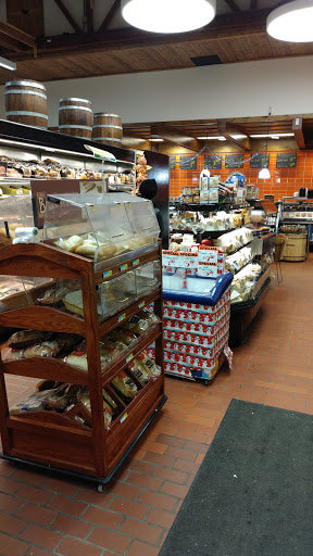 Produce Market «Morse Fresh Market», reviews and photos, 1430 W Morse Ave, Chicago, IL 60626, USA