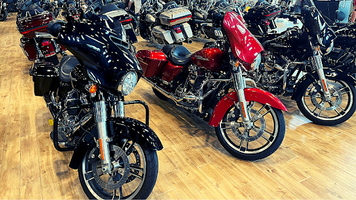 Motorcycle Dealer «McGrath Dubuque Harley Davidson», reviews and photos, 145 N Cres Ridge, Dubuque, IA 52003, USA