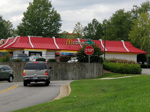 Nissan Dealer «Michael Jordan Nissan», reviews and photos, 3930 Durham-Chapel Hill Blvd, Durham, NC 27707, USA