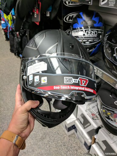 Motorcycle Dealer «Moto United - Beach Cities - Suzuki Polaris Yamaha», reviews and photos, 10401 Alondra Blvd, Bellflower, CA 90706, USA