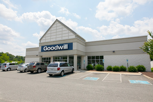 Goodwill Virginia Center Retail Store, 10231 Washington Hwy, Glen Allen, VA 23059, USA, 