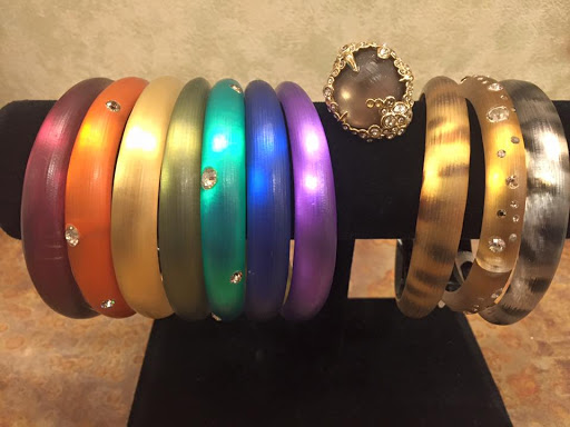 Consignment Shop «Closet NV», reviews and photos, 745 E Maple Rd, Birmingham, MI 48009, USA