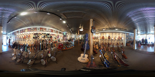 Castle Creek Guitar Co in Gunnison, Colorado