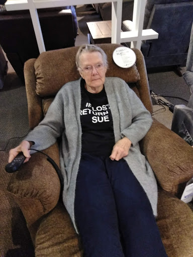 Furniture Store «La-Z-Boy Furniture Galleries», reviews and photos, 1611 N Rock Rd, Wichita, KS 67206, USA