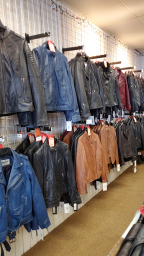 Leather Coats Store «SUNSET LEATHER», reviews and photos, 101 Airport Rd, Hartford, CT 06114, USA