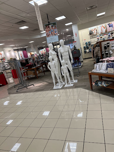 Shopping Mall «Wiregrass Commons Mall», reviews and photos, 900 Commons Dr, Dothan, AL 36303, USA