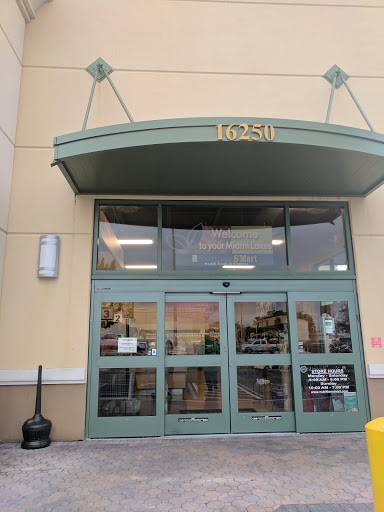 Nutrition Smart - Miami Lakes, 16250 NW 57th Ave, Hialeah, FL 33014, USA, 