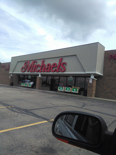 Craft Store «Michaels», reviews and photos, 697 Howe Ave, Cuyahoga Falls, OH 44221, USA