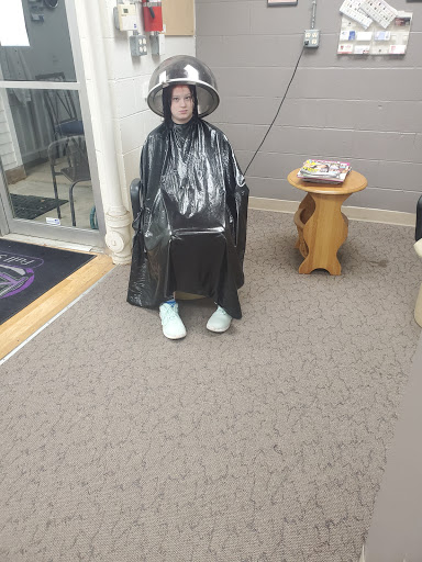 Beauty Salon «Reflections Full Services Salon», reviews and photos, 333 W Hendricks St, Shelbyville, IN 46176, USA