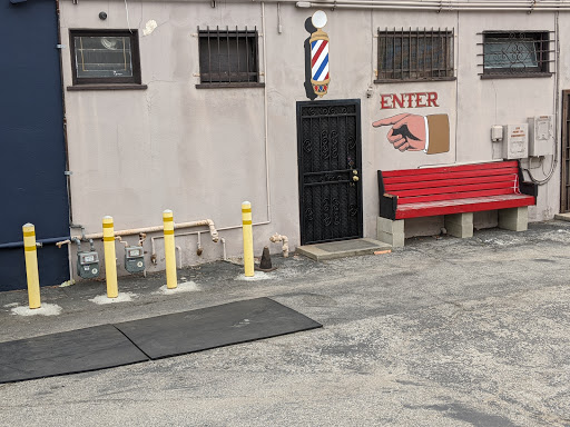 Barber Shop «Manhattan Beach Barber Shop», reviews and photos, 1069 N Aviation Blvd, Manhattan Beach, CA 90266, USA