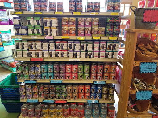 Pet Supply Store «Animal Krackers Inc», reviews and photos, 232 Main St, Gloucester, MA 01930, USA