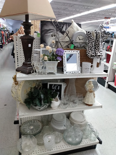 Thrift Store «Goodwill Store & Donation Center», reviews and photos