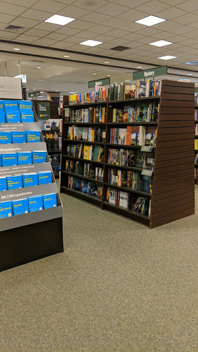 Book Store «Barnes & Noble», reviews and photos, 1291 Promenade Pl, Eagan, MN 55121, USA