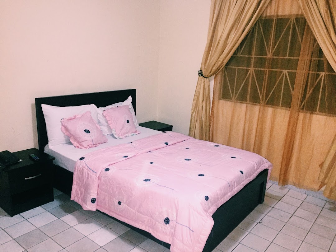 Labuja Guest Inn