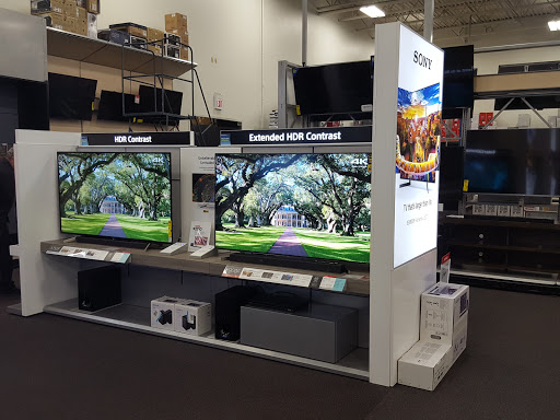 Electronics Store «Best Buy», reviews and photos, 2301 Howard St, Evanston, IL 60202, USA