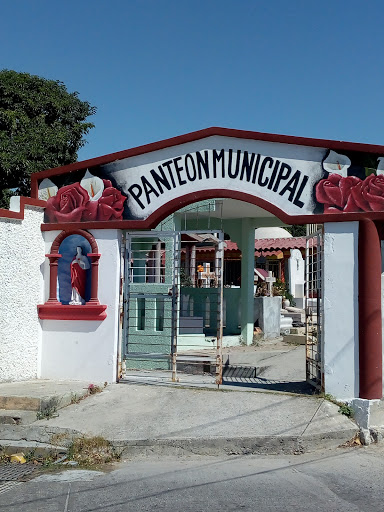 Panteon Municipal de Salina Cruz en Salina Cruz