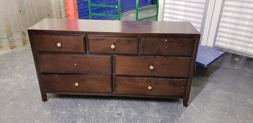 Self-Storage Facility «StorageBlue - Self Storage, Newark», reviews and photos, 200 Mt Pleasant Ave, Newark, NJ 07104, USA