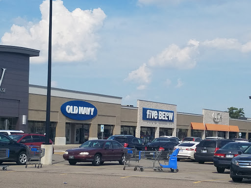 Variety Store «Five Below», reviews and photos, 8317 E Twelve Mile Rd, Warren, MI 48093, USA