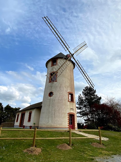 Le Moulin des Gardes à Chemillé-en-Anjou (Maine-et-Loire 49)
