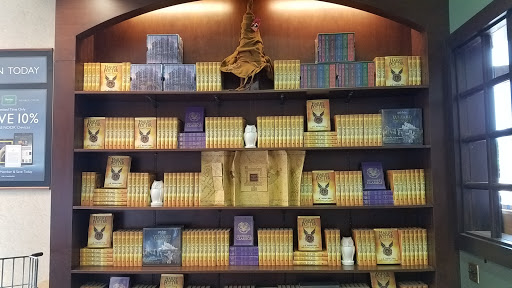 Book Store «Barnes & Noble», reviews and photos, 102 Park Ave #1, Willow Grove, PA 19090, USA
