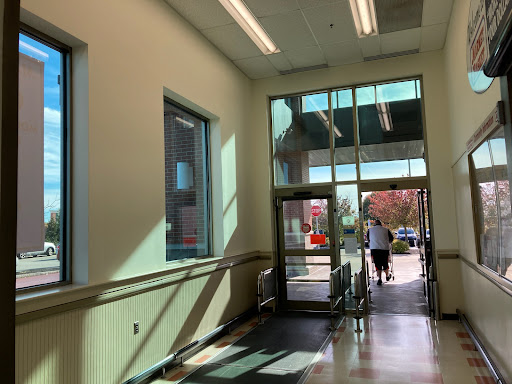 Grocery Store «Market Basket», reviews and photos, 122 Sawyer St, New Bedford, MA 02746, USA