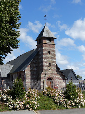 Kerk Intraville à Petit-Caux