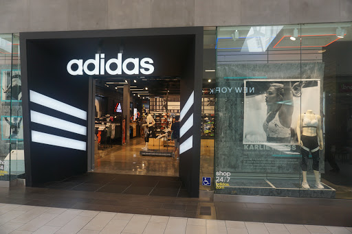 adidas Store Los Cerritos, 239 Los Cerritos Center Suite F09B, Cerritos, CA 90703, USA, 