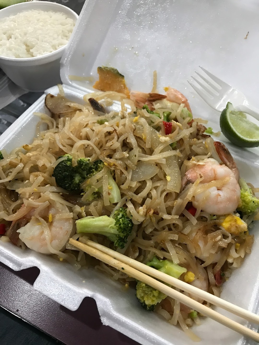 Jeenwong Thai Cuisine