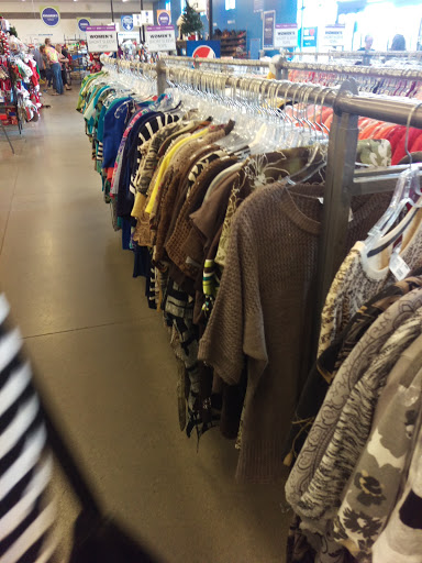 Thrift Store «Prescott Valley Goodwill Retail Store & Donation Center», reviews and photos