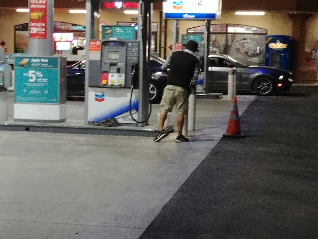 Chevron Apple Valley