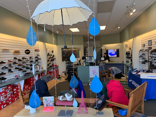 Shoe Store «Sole Perfection Shoes», reviews and photos, 1203 SE Everett Mall Way R, Everett, WA 98208, USA