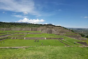 Zona Arqueológica de Teotenango image