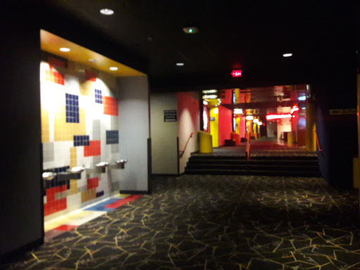 Movie Theater «Regal Promenade Palace Stadium 12», reviews and photos, 4107 S Yale Ave, Tulsa, OK 74135, USA