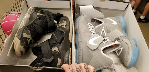 Sporting Goods Store «Nike Factory Store», reviews and photos, 1622 Galleria Blvd, Brentwood, TN 37027, USA