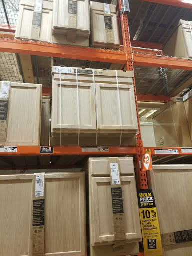 Home Improvement Store «The Home Depot», reviews and photos, 9615 Diamond Centre Dr, Mentor, OH 44060, USA