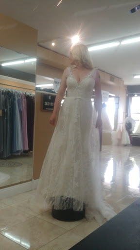 Bridal Shop «The Bridal Shoppe», reviews and photos, 525 Bailey Rd, Crystal City, MO 63019, USA