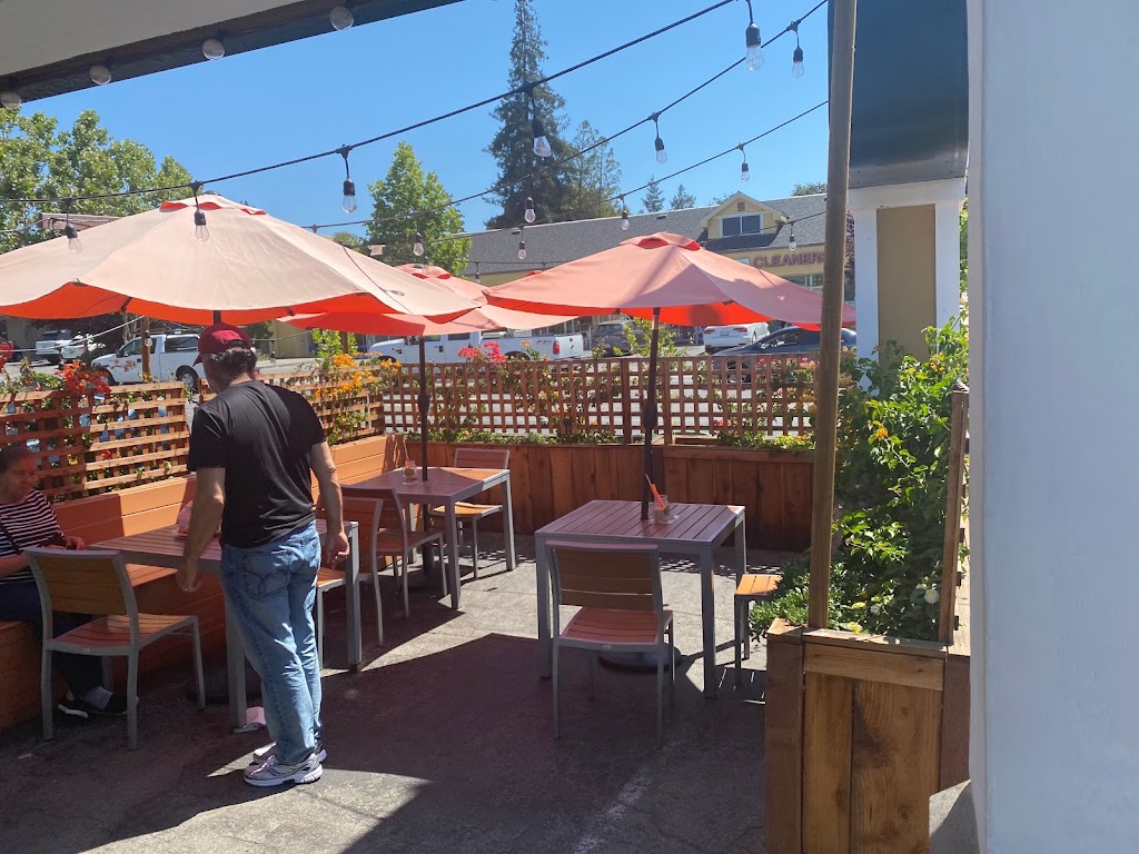 Lulu's on the Alameda 94025