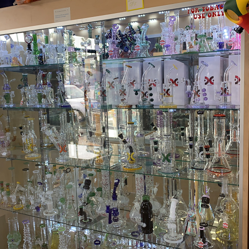 Vaporizer Store «Vape Master & Smoke Shop», reviews and photos, 1708 Long Beach Blvd, Long Beach, CA 90813, USA