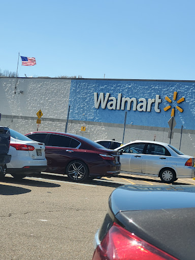 Department Store «Walmart Supercenter», reviews and photos, 2150 Iowa Blvd, Vicksburg, MS 39180, USA